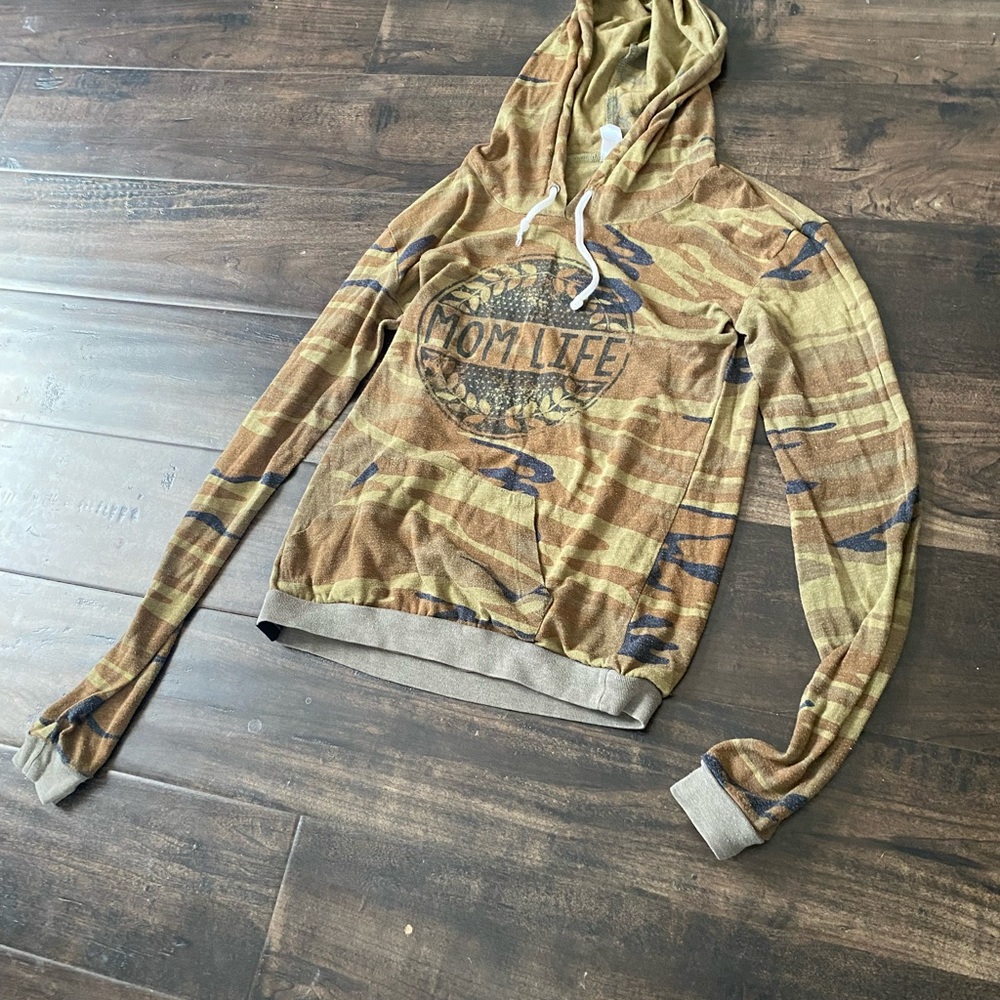 Slyfox Mom life lightweight hoodie